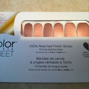 Gratitude is Everything Color Street Nails